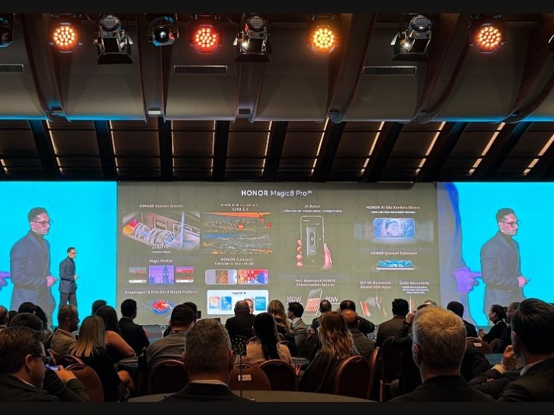 Gece Fotoğrafçılığında Devrim Yaratan HONOR Magic8 Pro Türkiye’de Satışa Sunuldu