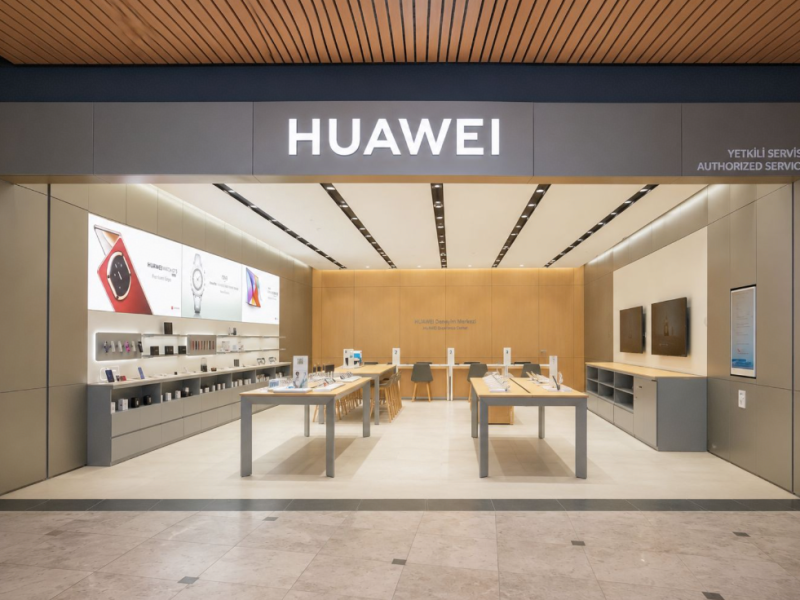 HUAWEI, Türkiye’deki Yeni Deneyim Mağazasının Kapılarını Açtı